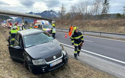 T03V Verkehrsunfall A9 höhe Timmersdorf